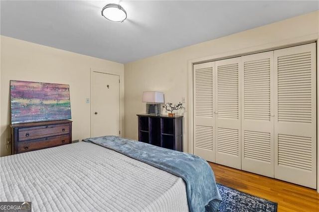 374 Londonberry Road, Atlanta, GA 30327