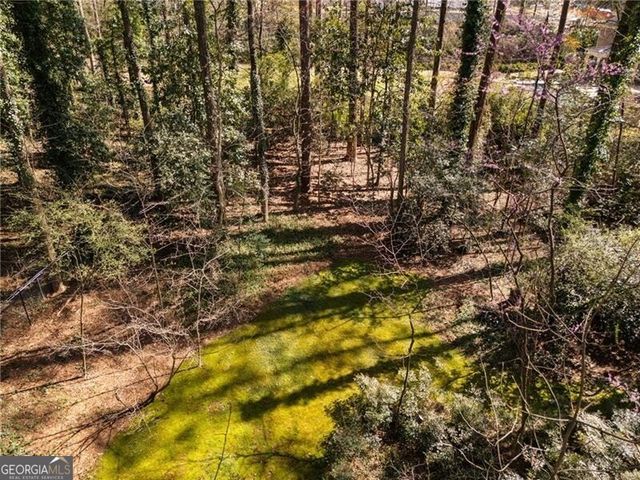 374 Londonberry Road, Atlanta, GA 30327