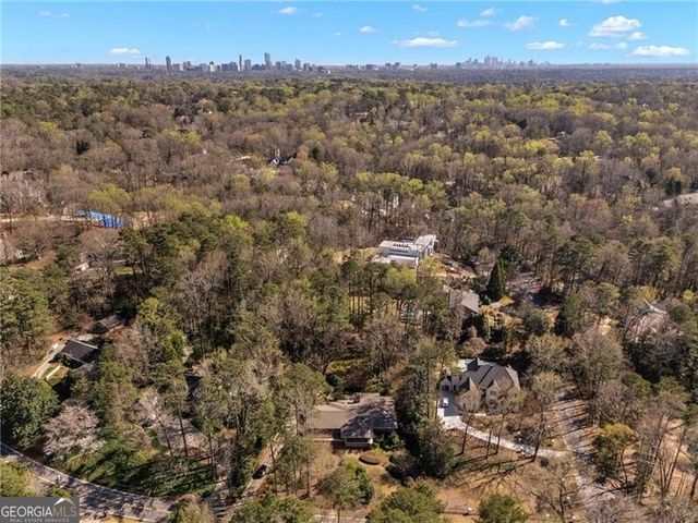 374 Londonberry Road, Atlanta, GA 30327