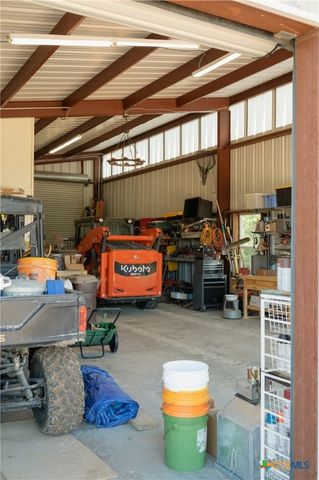 19348 N US Highway 281, Lampasas, TX 76550