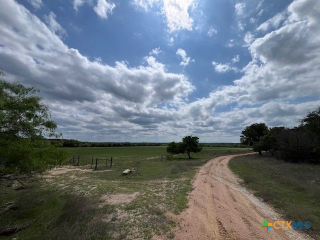 19348 N US Highway 281, Lampasas, TX 76550