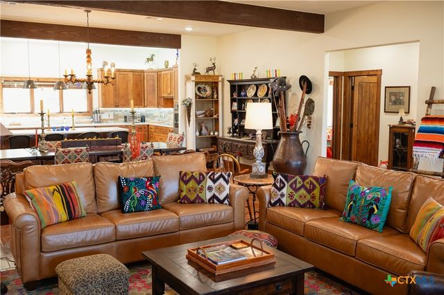 19348 N US Highway 281, Lampasas, TX 76550