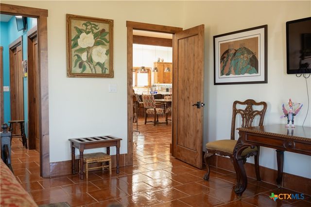 19348 N US Highway 281, Lampasas, TX 76550