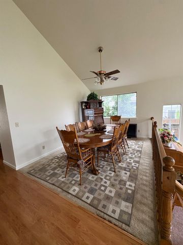 2881 Perez Ct, West Sacramento, CA 95691