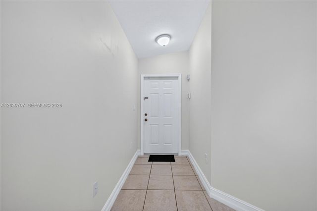2721 SE 12th Pl 206, Homestead, FL 33035