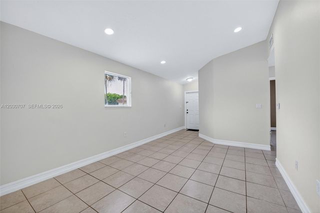 2721 SE 12th Pl 206, Homestead, FL 33035