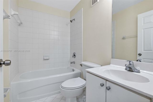 2721 SE 12th Pl 206, Homestead, FL 33035