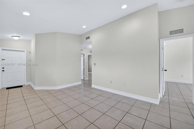 2721 SE 12th Pl 206, Homestead, FL 33035