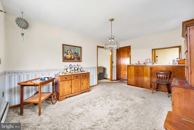 215 LANDENBERG RD, Landenberg, PA 19350