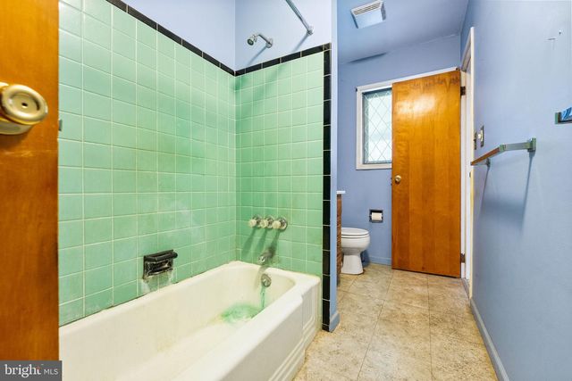 215 LANDENBERG RD, Landenberg, PA 19350