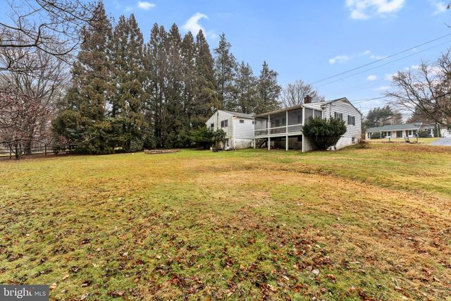 215 LANDENBERG RD, Landenberg, PA 19350