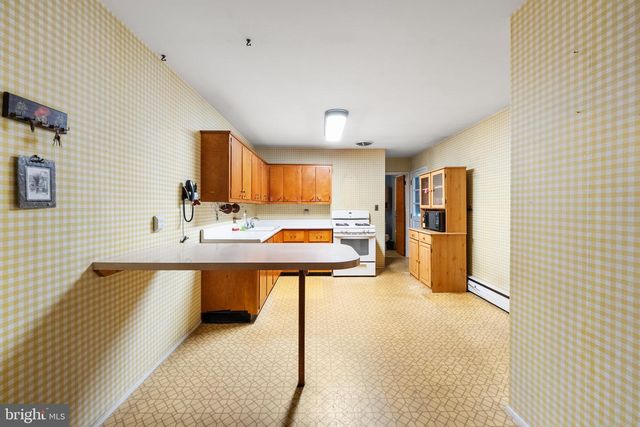 215 LANDENBERG RD, Landenberg, PA 19350