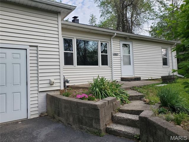 3206 Myrle Street, Alton, IL 62002