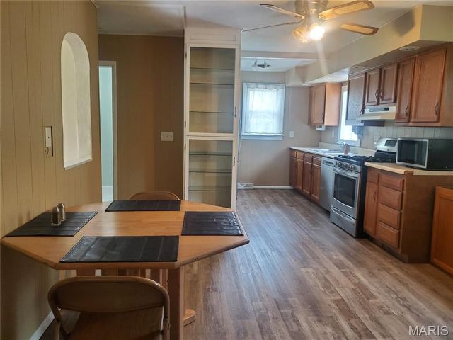 3206 Myrle Street, Alton, IL 62002
