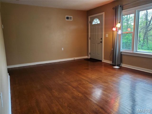 3206 Myrle Street, Alton, IL 62002