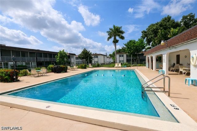 2828 Jackson ST C5, Fort Myers, FL 33901