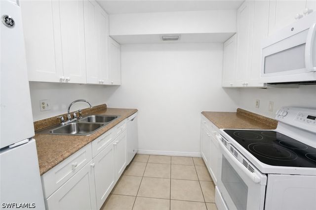 2828 Jackson ST C5, Fort Myers, FL 33901