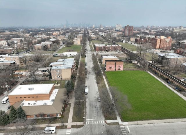 5415 S Prairie Avenue, Chicago, IL 60615