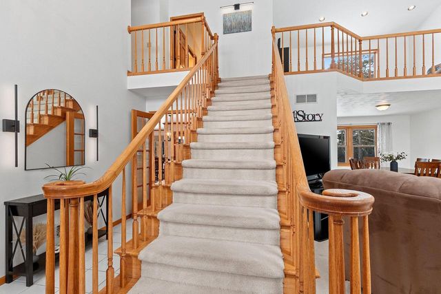 7351 Pine Grove LANE, Two Rivers, WI 54241