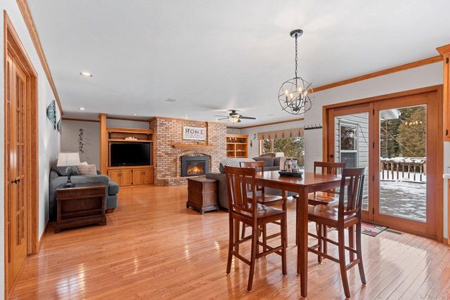 7351 Pine Grove LANE, Two Rivers, WI 54241