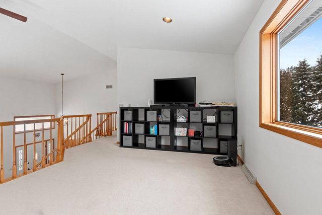 7351 Pine Grove LANE, Two Rivers, WI 54241