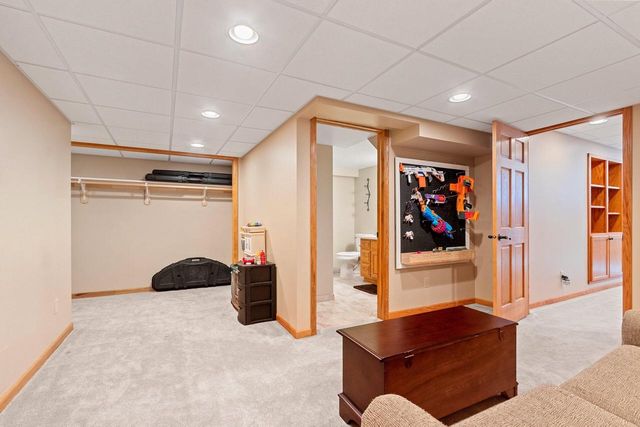 7351 Pine Grove LANE, Two Rivers, WI 54241