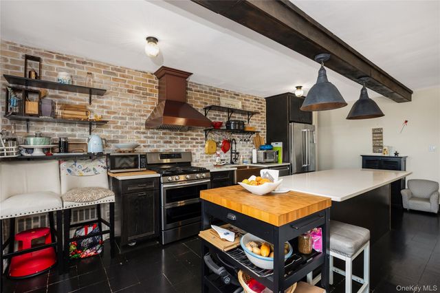 1 East Broadway 2N, Long Beach, NY 11561