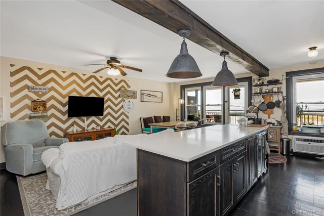 1 East Broadway 2N, Long Beach, NY 11561