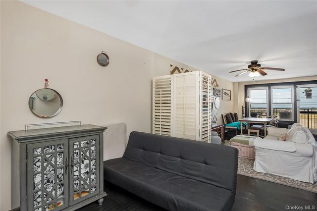 1 East Broadway 2N, Long Beach, NY 11561