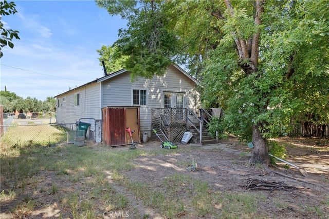 1220 5th Ave, Corning, CA 96021