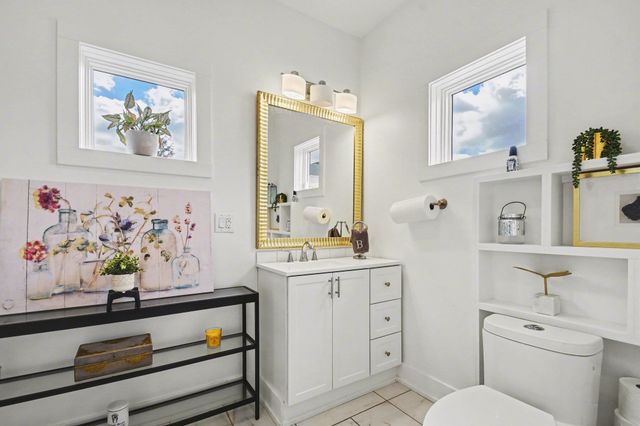 53303 Nadine Street, South Bend, IN 46637