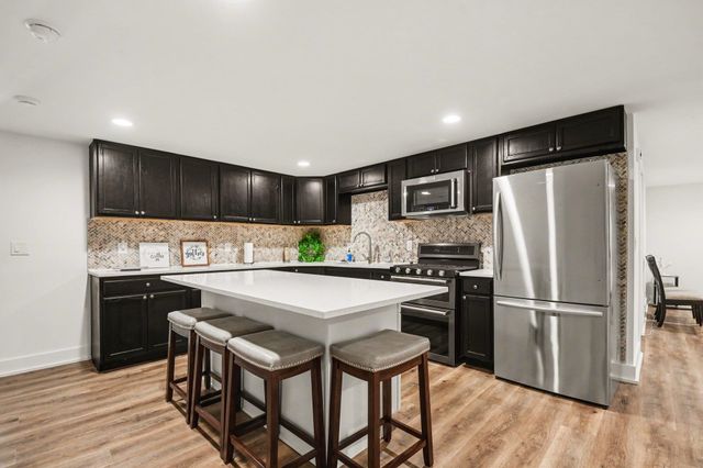 53303 Nadine Street, South Bend, IN 46637