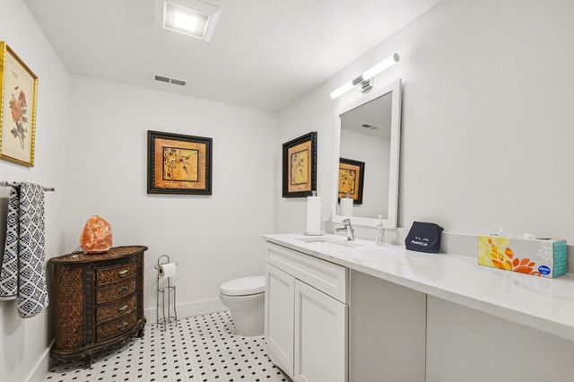 53303 Nadine Street, South Bend, IN 46637
