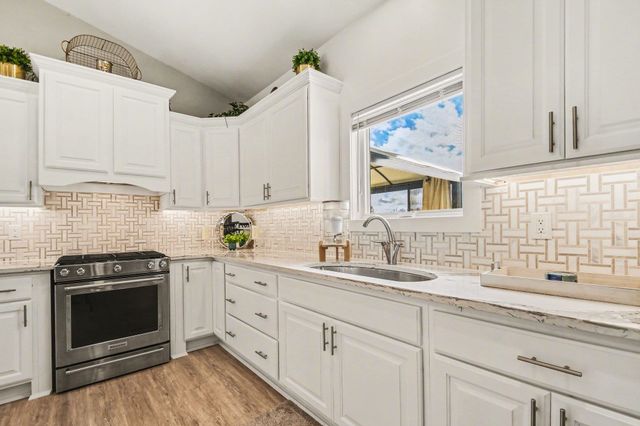 53303 Nadine Street, South Bend, IN 46637