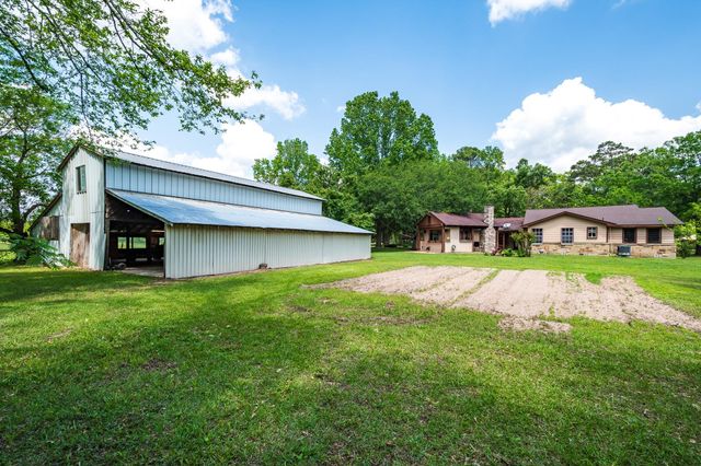 2870 Fostoria Tram Road, Cleveland, TX 77328