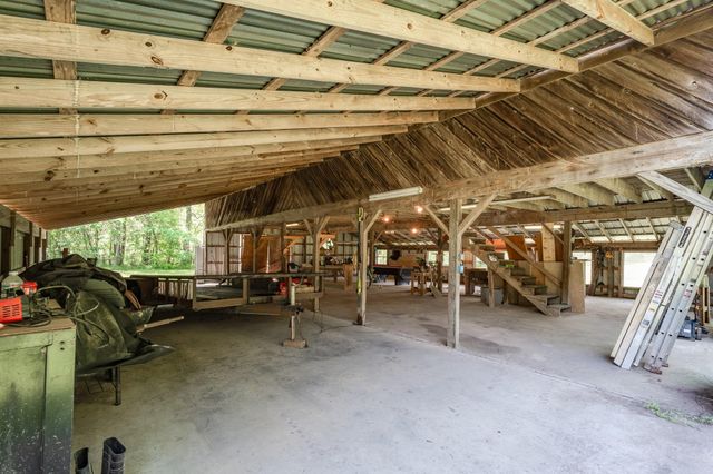 2870 Fostoria Tram Road, Cleveland, TX 77328