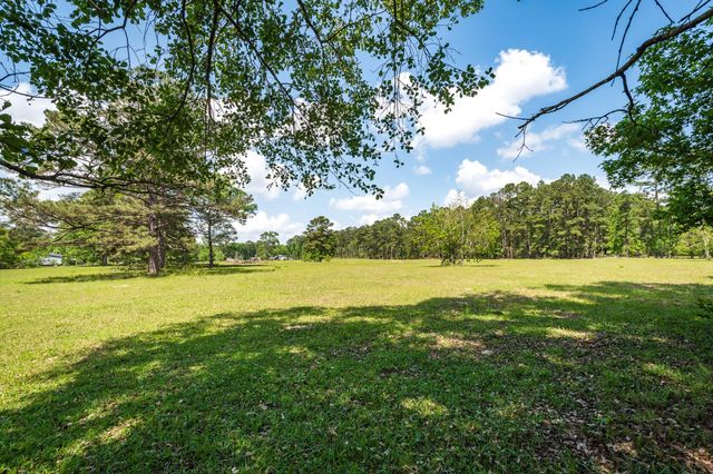 2870 Fostoria Tram Road, Cleveland, TX 77328