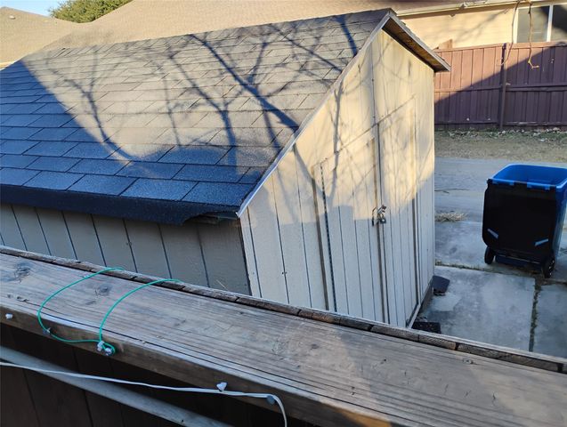 318 Teakwood Lane, Lewisville, TX 75067