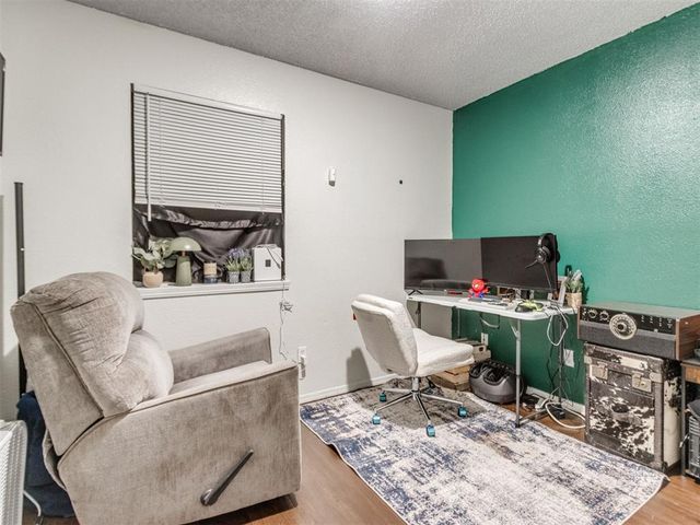 511 Holsey Drive, Noble, OK 73068