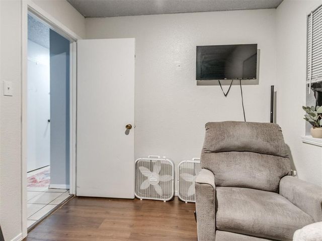 511 Holsey Drive, Noble, OK 73068