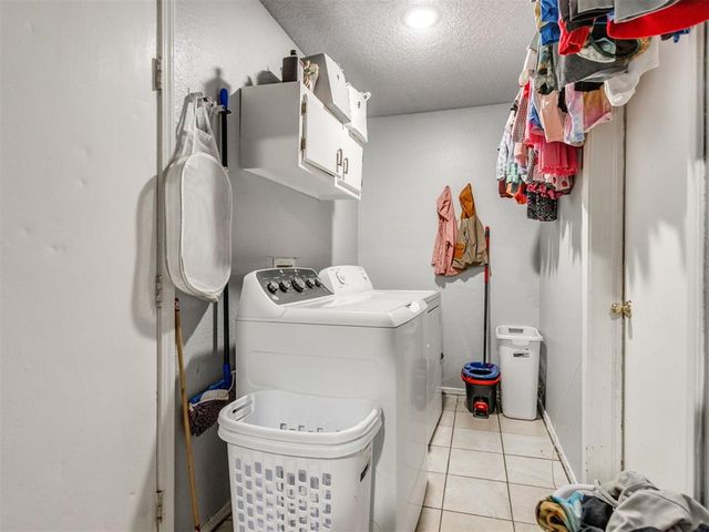 511 Holsey Drive, Noble, OK 73068