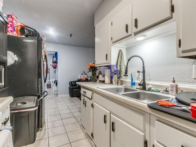 511 Holsey Drive, Noble, OK 73068