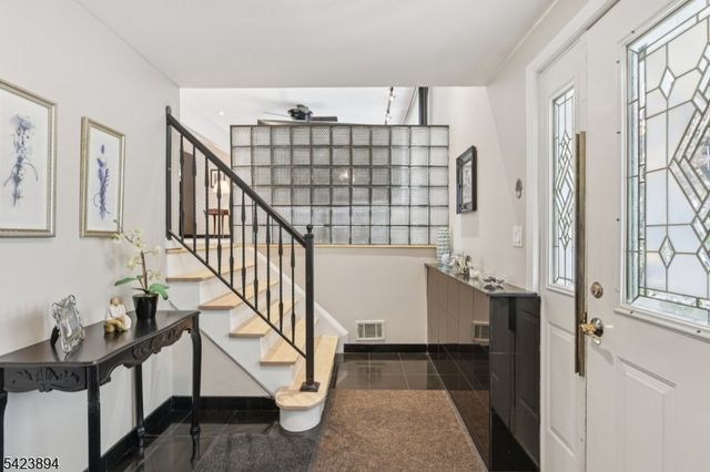 118 Byrd Ave, Bloomfield Twp., NJ 07003