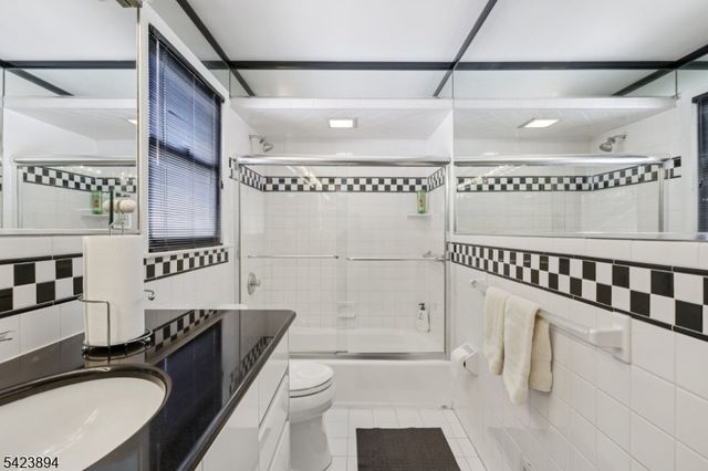 118 Byrd Ave, Bloomfield Twp., NJ 07003