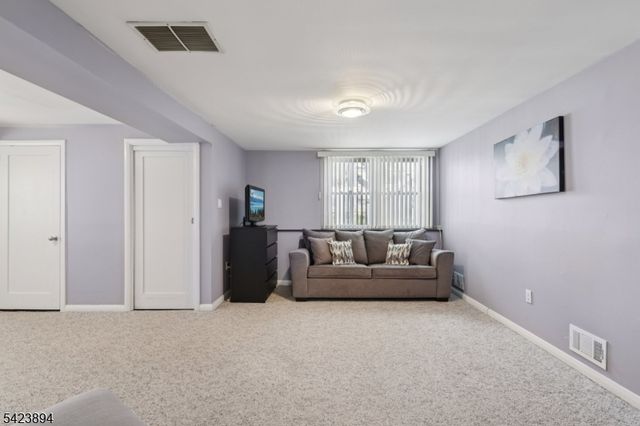 118 Byrd Ave, Bloomfield Twp., NJ 07003