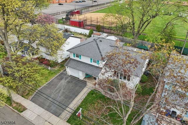 118 Byrd Ave, Bloomfield Twp., NJ 07003