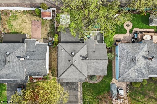 118 Byrd Ave, Bloomfield Twp., NJ 07003