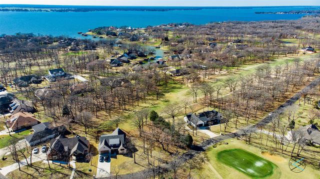 237 Colonial Drive, Mabank, TX 75156
