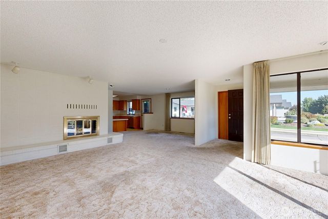 2441 Country Club Road, Walla Walla, WA 99362