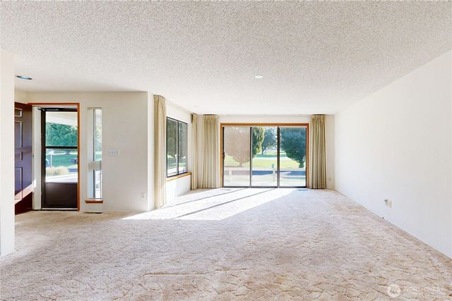 2441 Country Club Road, Walla Walla, WA 99362